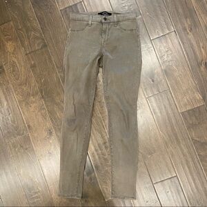 J Brand Cypress Super Skinny Jegging size 26 in Drab Olive
